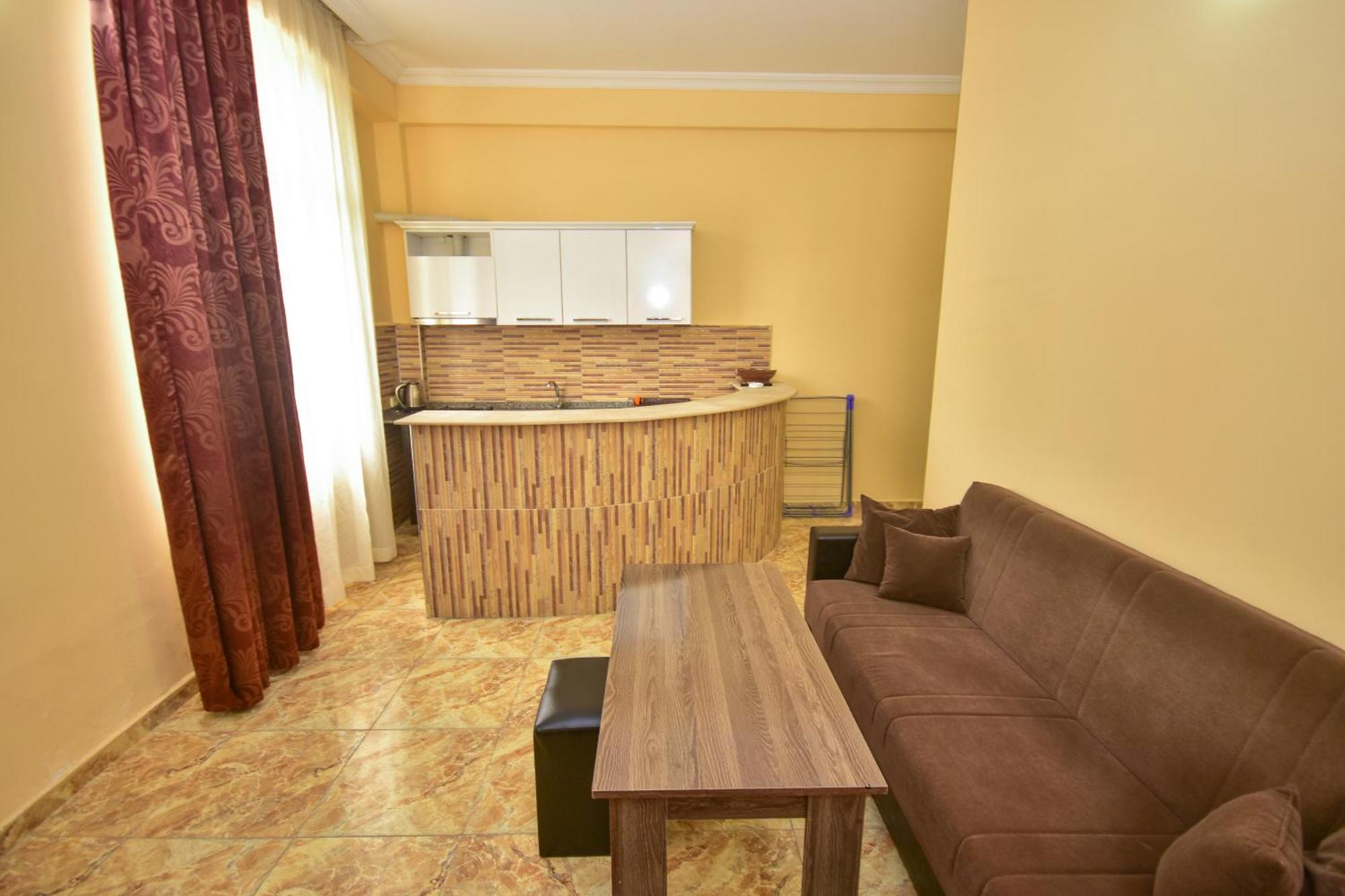 Family Apartments In Batumi Bagian luar foto