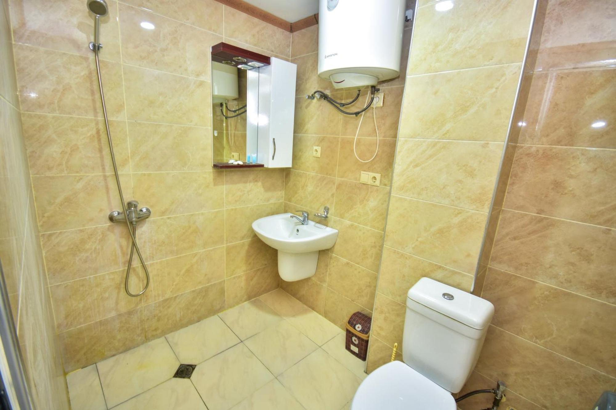 Family Apartments In Batumi Bagian luar foto